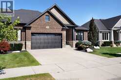 450 BRUNMAR CRESCENT | Belle River Ontario | Slide Image Three