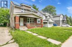 346 RANDOLPH | Windsor Ontario | Slide Image Three
