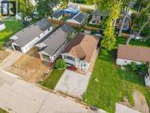 294 Erieview DRIVE | Kingsville Ontario | Slide Image Thirty-three