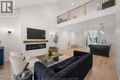 324 JORDAN LANE | Windsor Ontario | Slide Image Eight