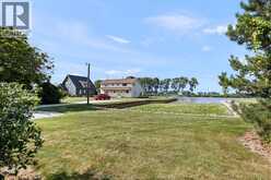 21240 DOCKSIDE | Chatham-Kent Ontario | Slide Image Twenty-six