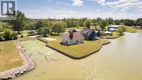 21240 DOCKSIDE | Chatham-Kent Ontario | Slide Image Thirty-six