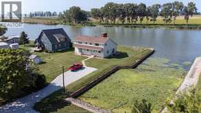 21240 DOCKSIDE | Chatham-Kent Ontario | Slide Image Forty