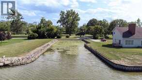 21240 DOCKSIDE | Chatham-Kent Ontario | Slide Image Forty-two