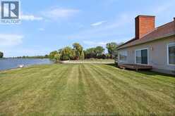 21240 DOCKSIDE | Chatham-Kent Ontario | Slide Image Forty-six