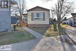 372 REGENT COURT | Essex Ontario | Slide Image One
