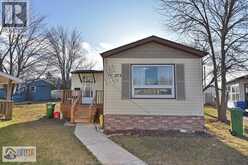 372 REGENT COURT | Essex Ontario | Slide Image Two
