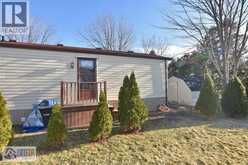 372 REGENT COURT | Essex Ontario | Slide Image Nine