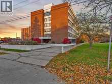 2144 PELISSIER Unit# 602 | Windsor Ontario | Slide Image Four