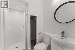 371 Curry | Windsor Ontario | Slide Image Eighteen