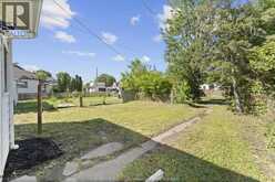 371 Curry | Windsor Ontario | Slide Image Thirty-two