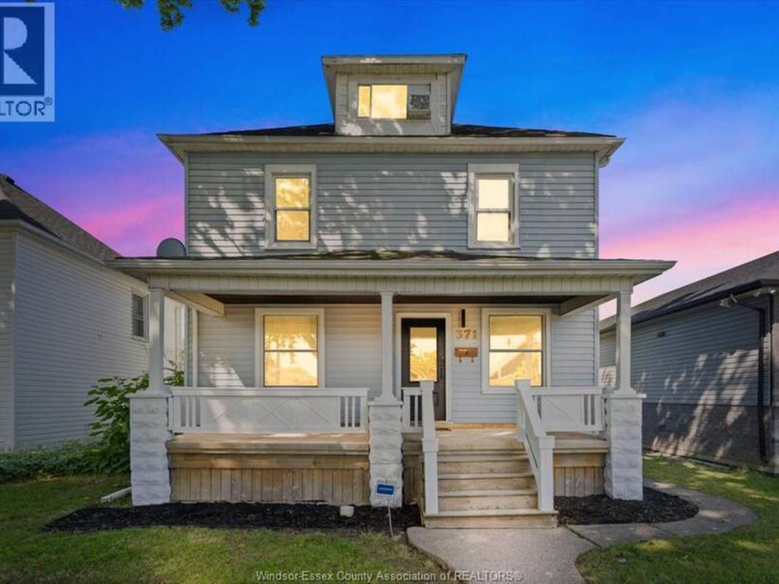 371 Curry, Windsor, Ontario N9E 2B6