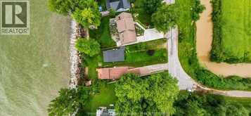 390 EAST BEACH | Leamington Ontario | Slide Image Twenty-four