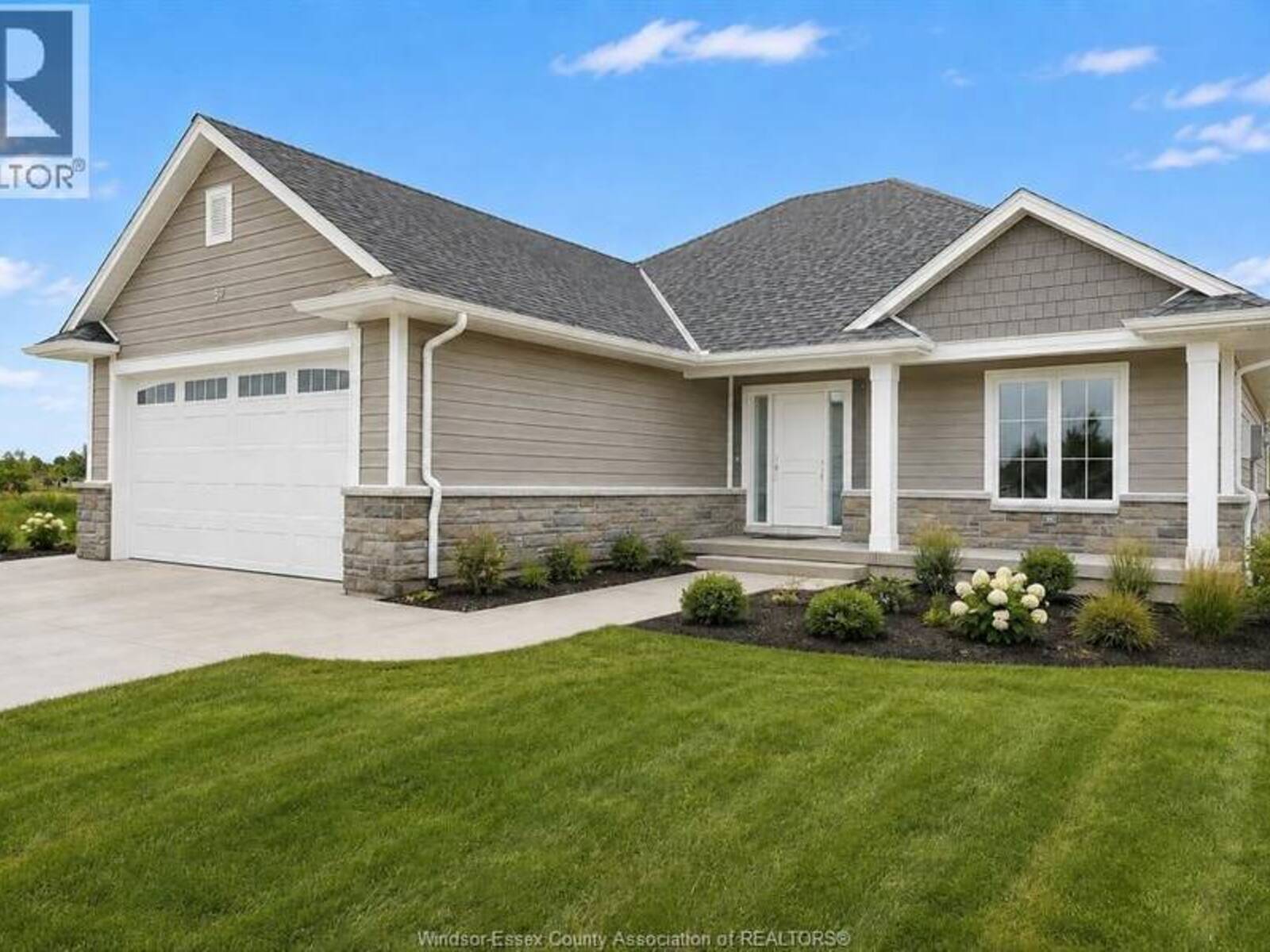 53 GRAF STREET, Harrow, Ontario N0R 1G0