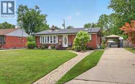 3571 ROXBOROUGH | Windsor Ontario | Slide Image One