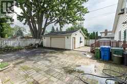 816 ELINOR STREET | Windsor Ontario | Slide Image Thirty-eight