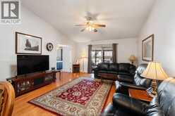 41 Queens Hill CRESCENT | Leamington Ontario | Slide Image Twelve