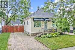 1826 FRANCOIS ROAD | Windsor Ontario | Slide Image Two