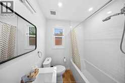 3495 LONGFELLOW AVENUE | Windsor Ontario | Slide Image Thirty-eight