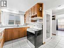 22 TAYLOR AVENUE | Chatham Ontario | Slide Image Ten
