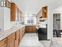 22 TAYLOR AVENUE | Chatham Ontario | Slide Image Nine