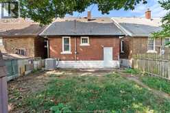 2284 Fraser AVENUE | Windsor Ontario | Slide Image Forty-three