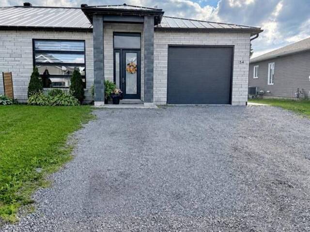 54 ADAM STREET The Nation Ontario, K0A 3C0 - 2 Bedrooms Home For Sale