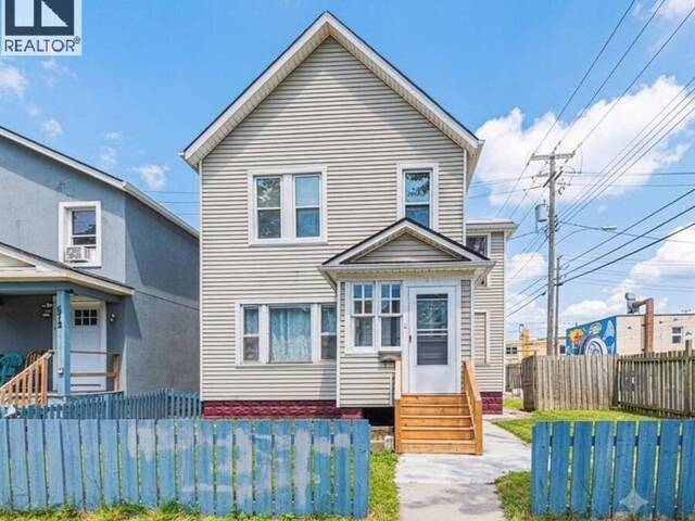 576 JANETTE Windsor Ontario, N9A 4Z5 - Property For Sale