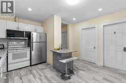 609 ST. JOSEPH | Windsor Ontario | Slide Image Thirteen