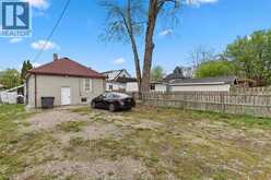 609 ST. JOSEPH | Windsor Ontario | Slide Image Forty