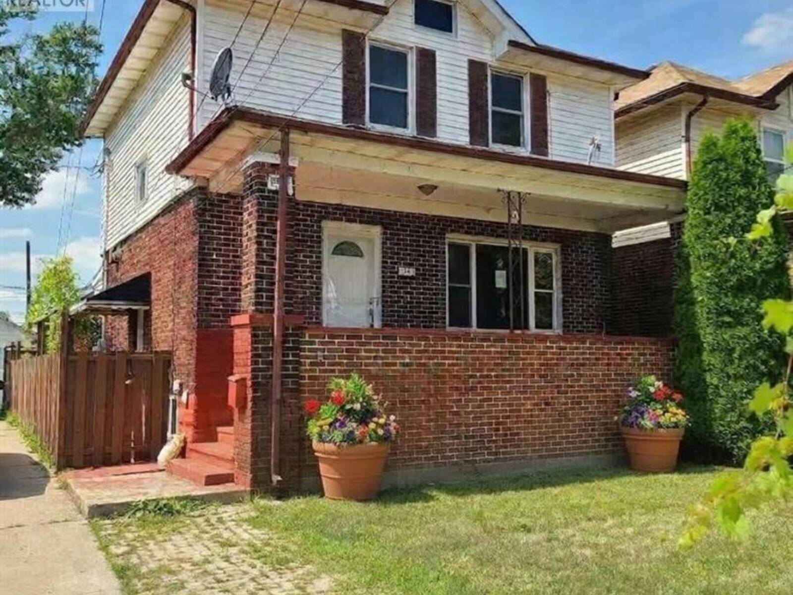 1165 Elm AVENUE, Windsor, Ontario N9A 5J1