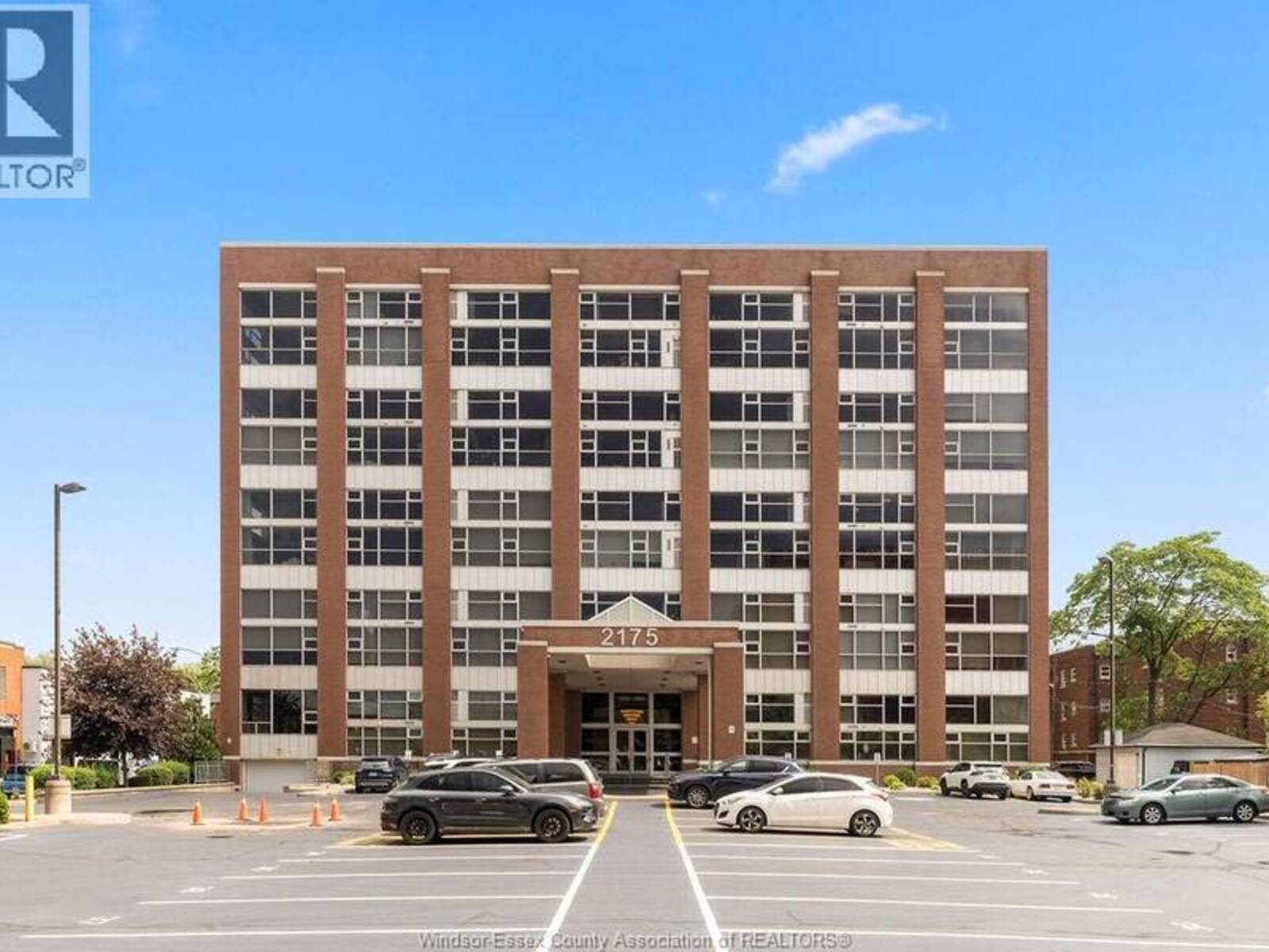 2175 WYANDOTTE STREET East Unit# 313, Windsor, Ontario N8Y 5B9