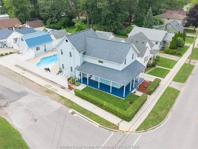 90 VICTORIA Essex Ontario, N8M 1M7 - 3 Bedrooms Home For Sale