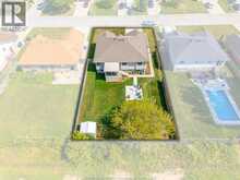 837 Cottage Grove | Kingsville Ontario | Slide Image Forty-nine