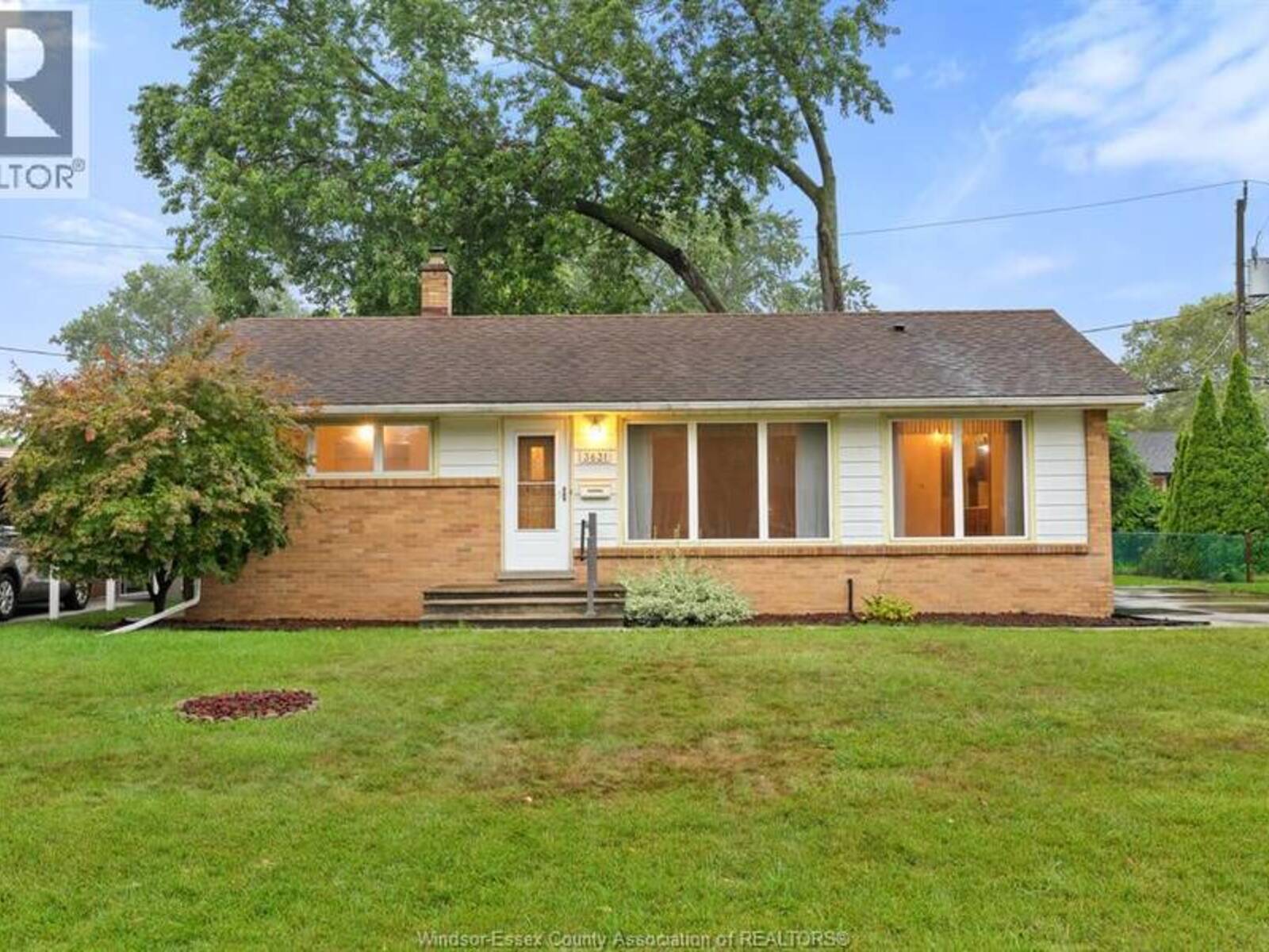 3631 Rankin AVENUE, Windsor, Ontario N9E 3C6