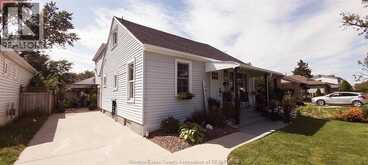 1047 ESDRAS AVENUE | Windsor Ontario | Slide Image One
