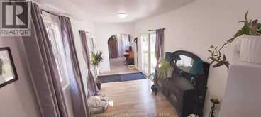 1047 ESDRAS AVENUE | Windsor Ontario | Slide Image Thirty-eight