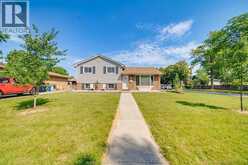 5122 COLBOURNE DRIVE | Windsor Ontario | Slide Image Two