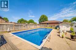 5122 COLBOURNE DRIVE | Windsor Ontario | Slide Image Forty
