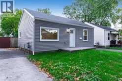 1462 Labadie | Windsor Ontario | Slide Image Thirty-three