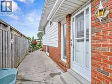 9975 HOLLY CRESCENT | Windsor Ontario | Slide Image Thirty-two