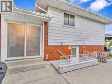 9975 HOLLY CRESCENT | Windsor Ontario | Slide Image Forty
