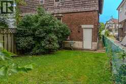 344-46 Elm AVENUE | Windsor Ontario | Slide Image Twenty-eight