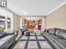 1049 HUNTINGTON BOULEVARD | Lakeshore Ontario | Slide Image Sixteen