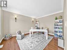 1049 HUNTINGTON BOULEVARD | Lakeshore Ontario | Slide Image Seven