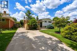 3939 LONGFELLOW | Windsor Ontario | Slide Image Three