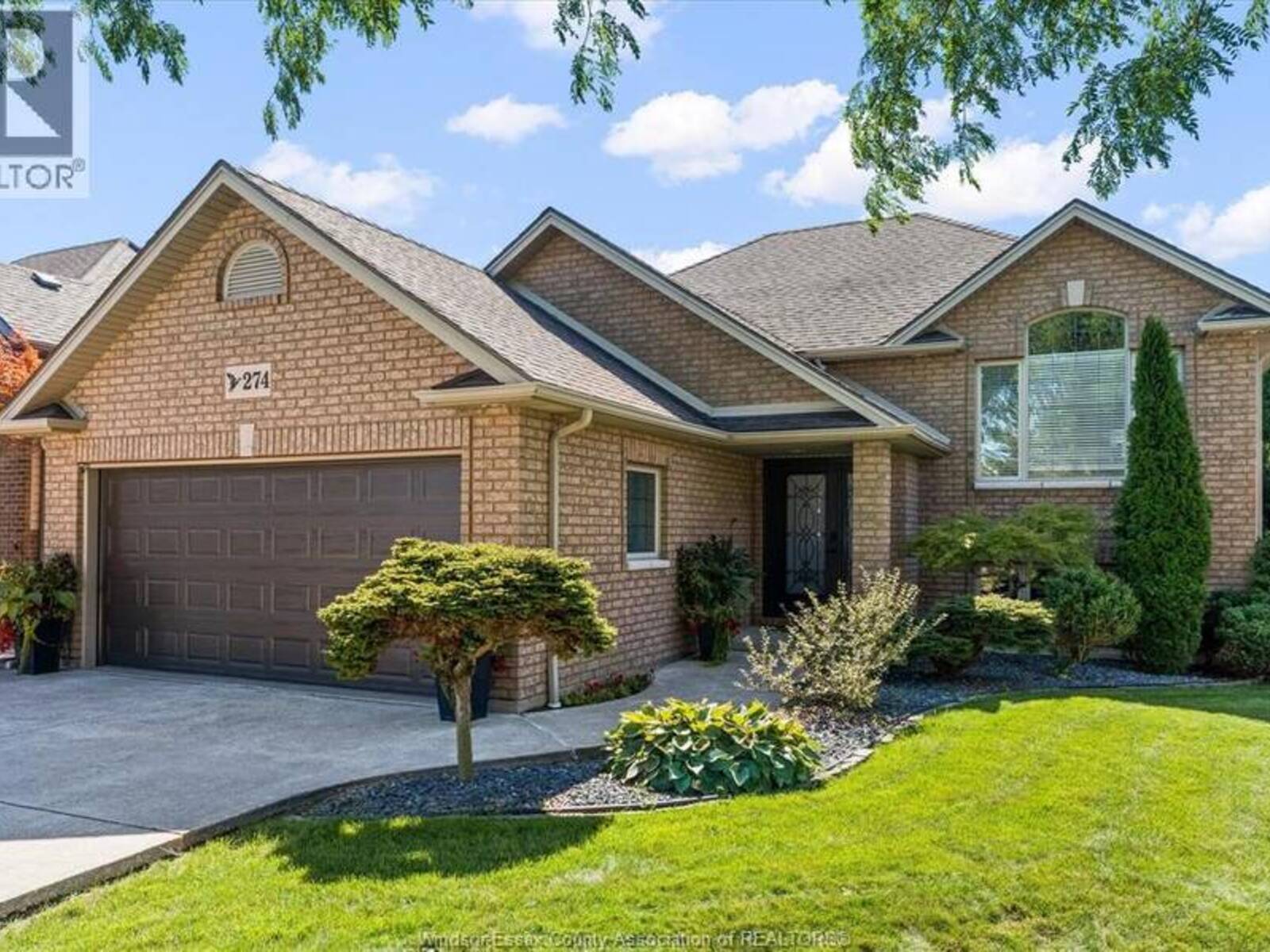 274 ST. PETER STREET, Lakeshore, Ontario N8L 0N7