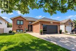 1035 TREVERTON CRESCENT | Windsor Ontario | Slide Image One