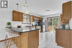 3291 CONSERVATION DRIVE | Windsor Ontario | Slide Image Ten