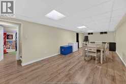 2477 MARK AVENUE | Windsor Ontario | Slide Image Thirty
